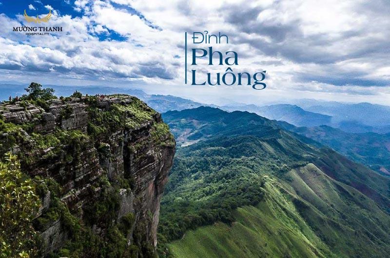 hinh anh nu gioi dang thien dinh giua khu rung hoac canh bien